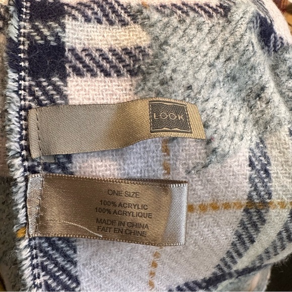 Look Winter Scarf - Picture 5 of 7